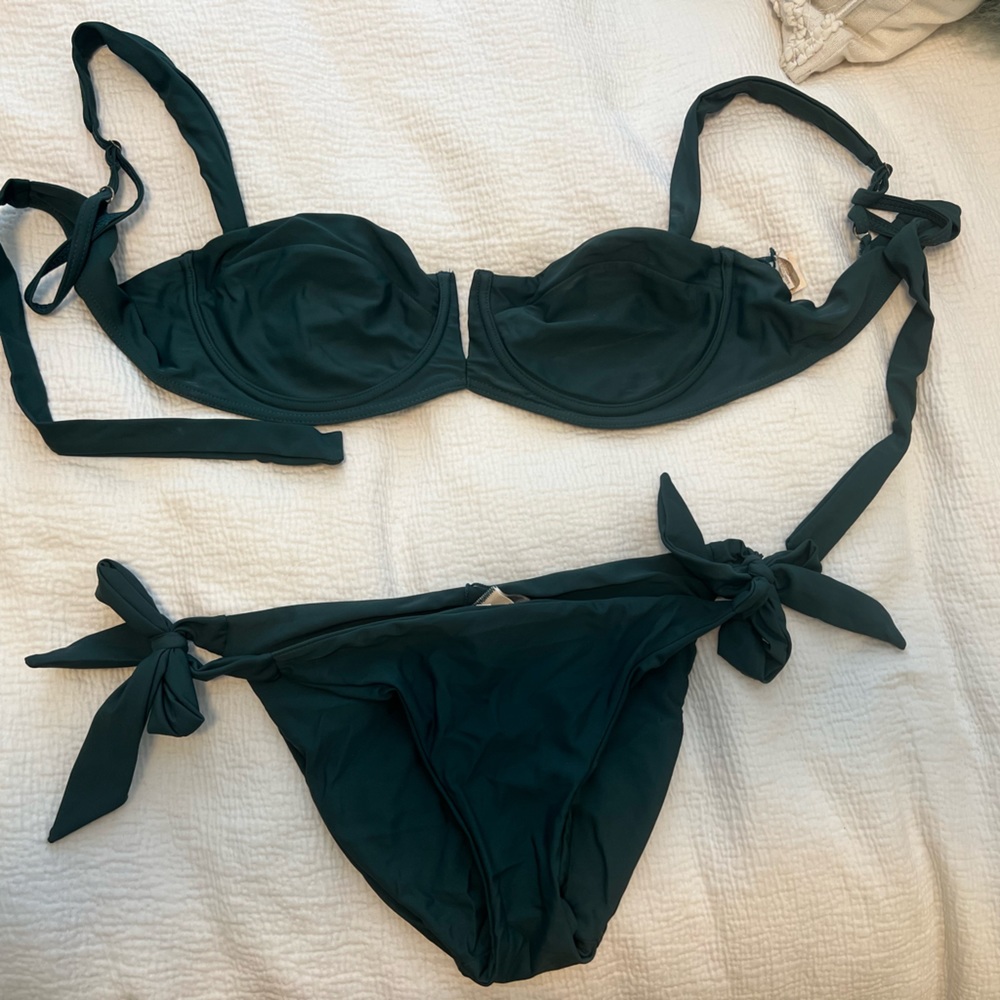 Monday Swimwear forest/jade green bikini